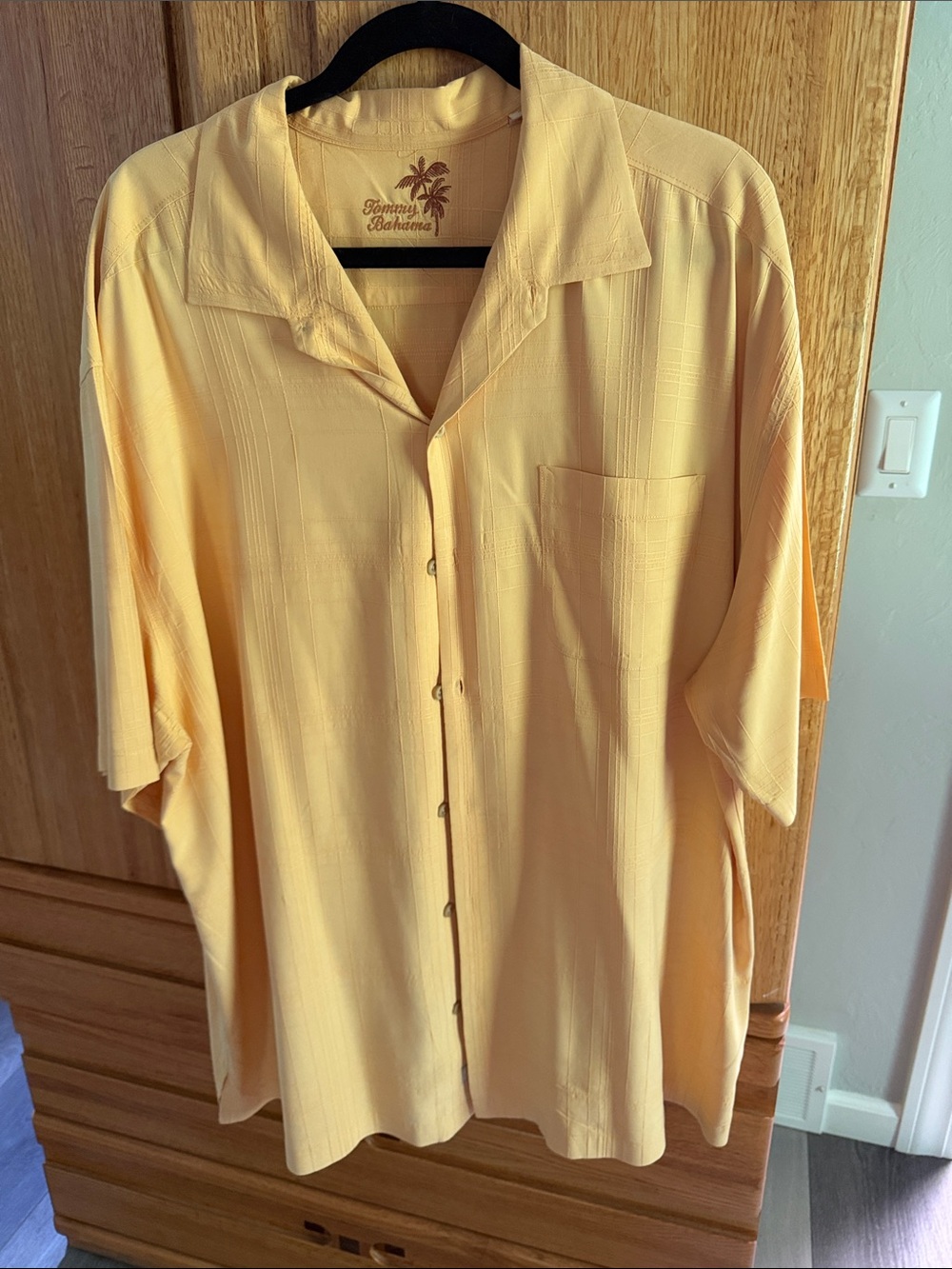 Tommy Bahama Pale Yellow Short-Sleeve Camp Shirt